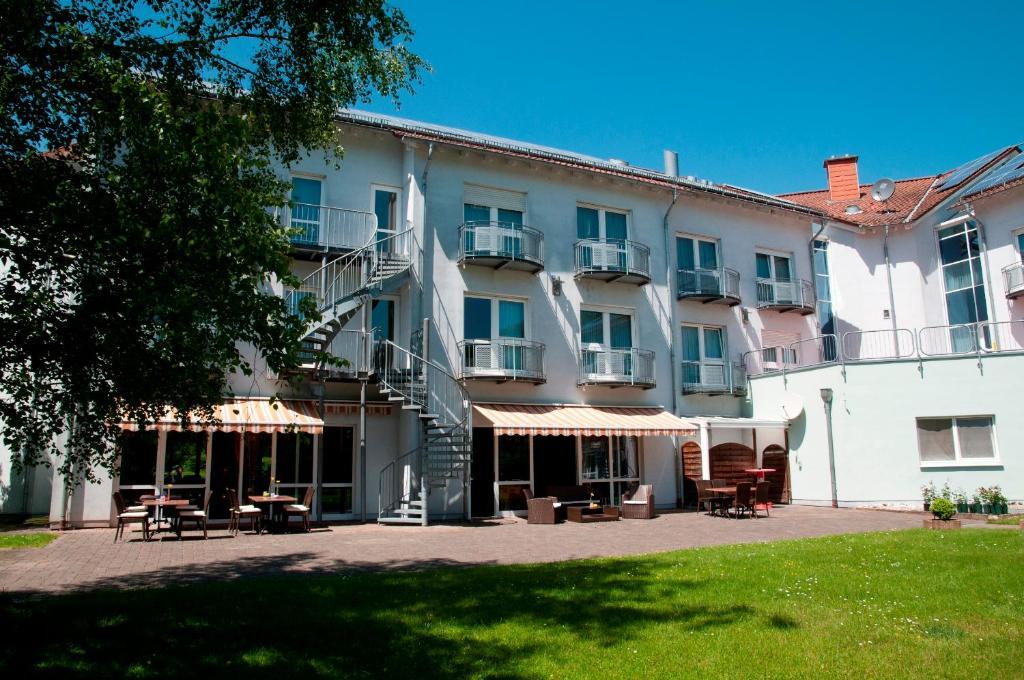 Hotel Saarpark Mettlach Zewnętrze zdjęcie